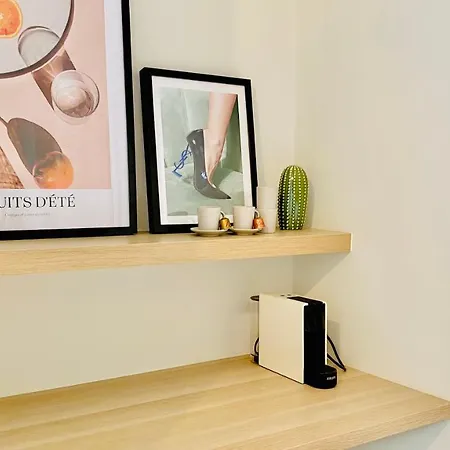 Apartmán New Designer Next To Casino Square With Ac & Internet